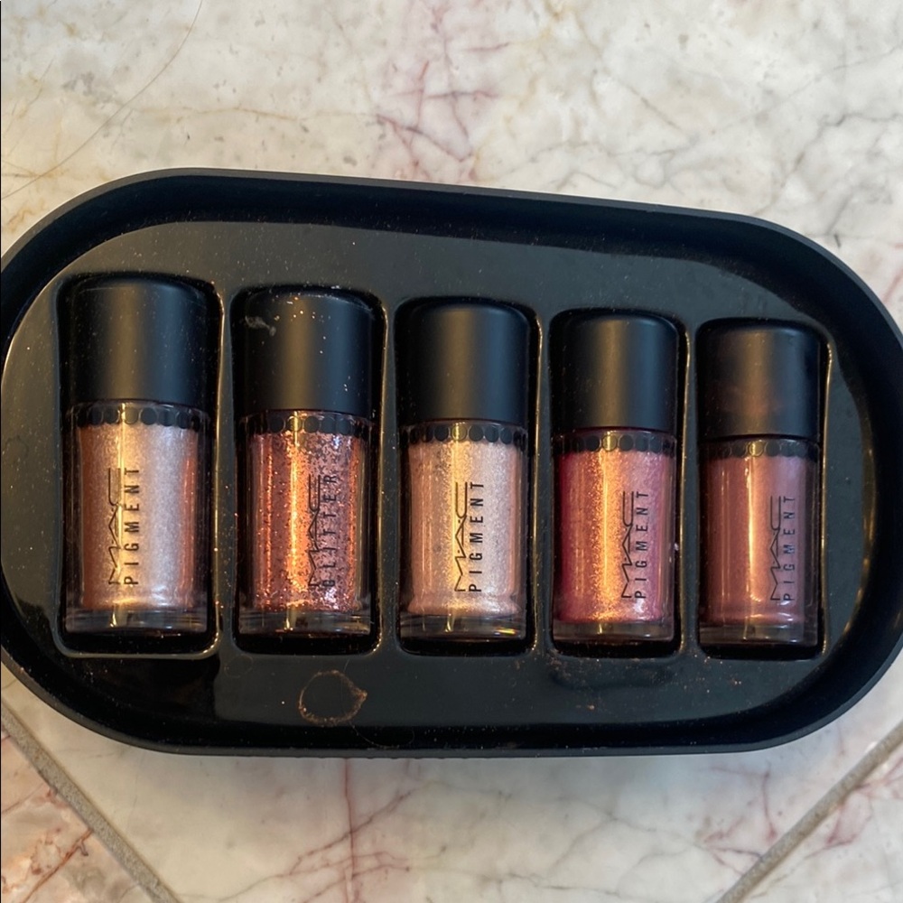 COPY - MAC Cosmetics Pigment Set - Shimmering Shades